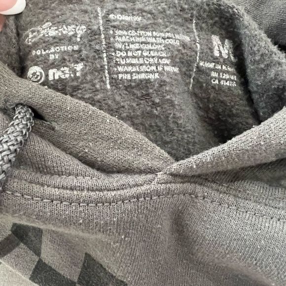 Neff Disney Graphic Hoodie Pullover Sweatshirt Mickey Mouse Limited Ed - Picture 6 of 10